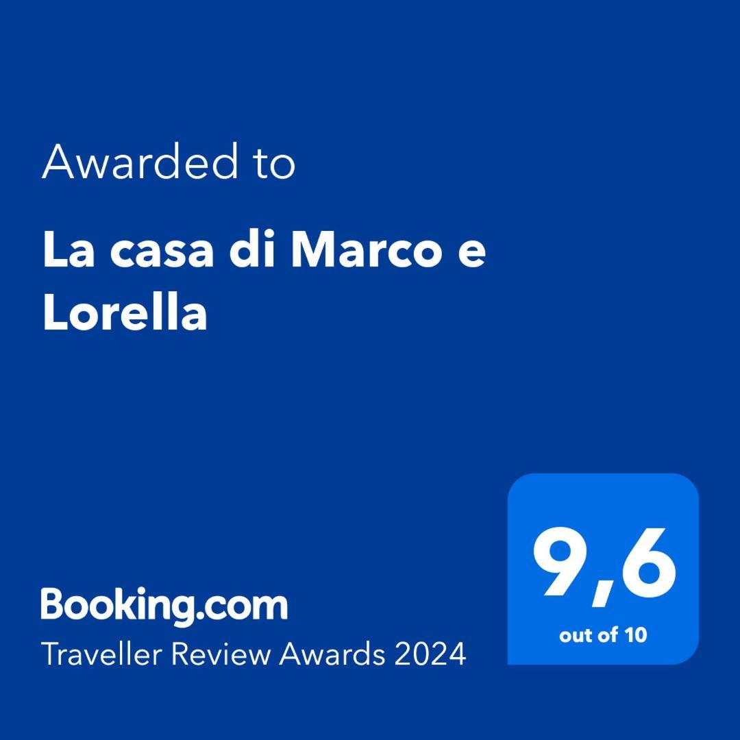 La Casa Di Marco E Lorella Fratta Todina Экстерьер фото